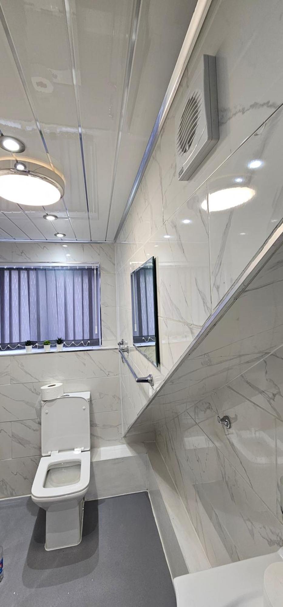 Luxury Four Bedroom House برادفورد المظهر الخارجي الصورة